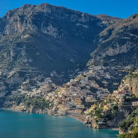 度假居 Casa Gelinda Tra Sorrento E Positano Termini